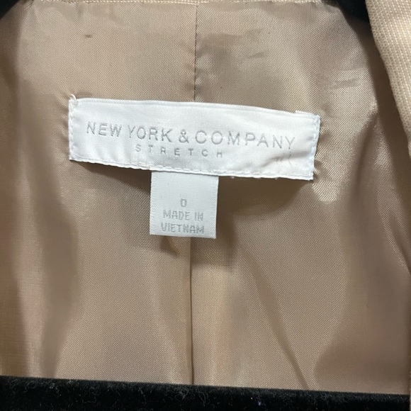 New York and Co. Womens Beige Blazer - Picture 3 of 3